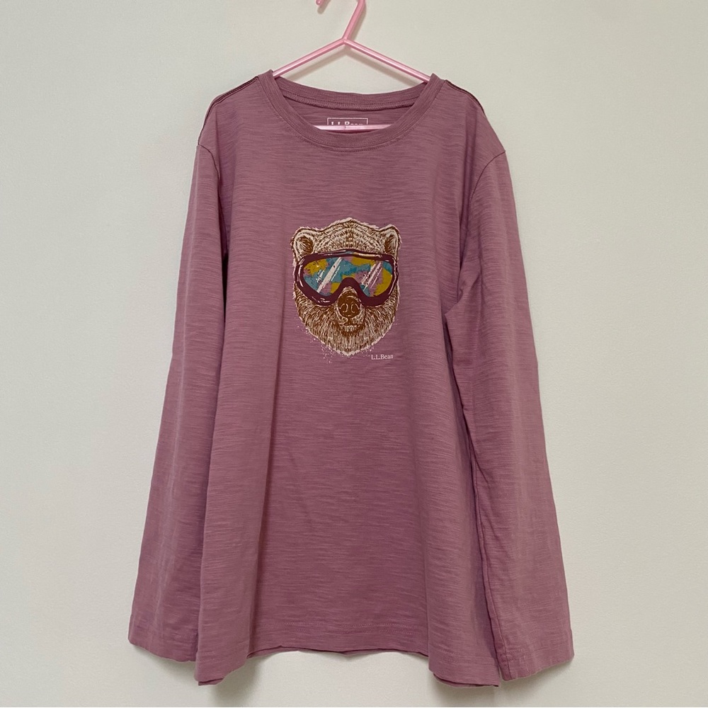 L.L. Bean Bear Long Tee Size Large 14-16